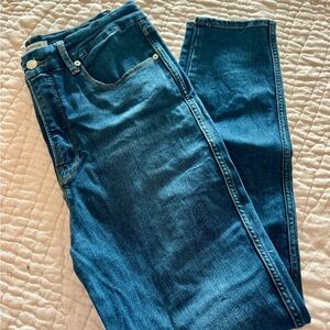 Good American Good Curve Skinny